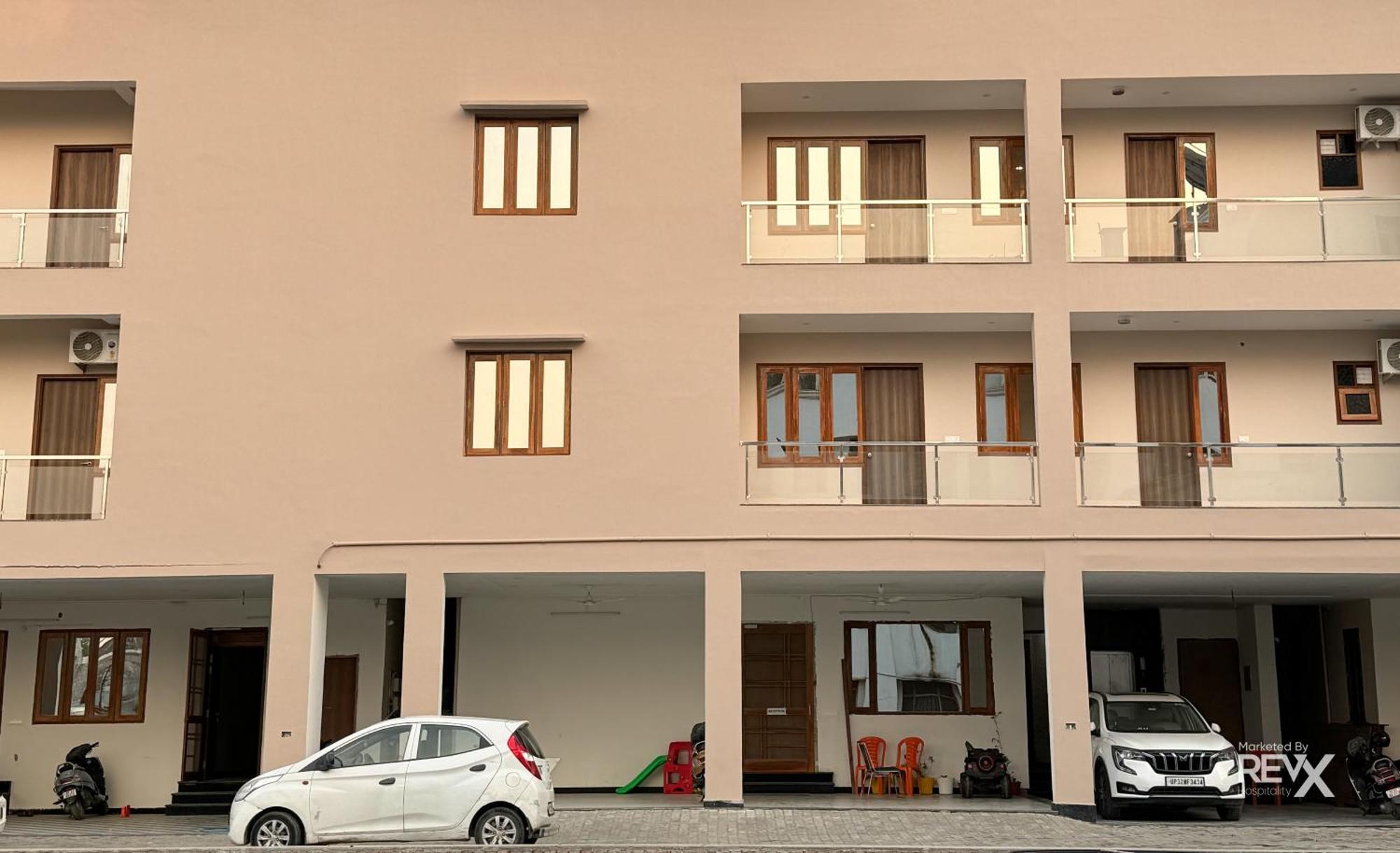 Guru Sadan A Luxe Stay Ayodhya 외부 사진