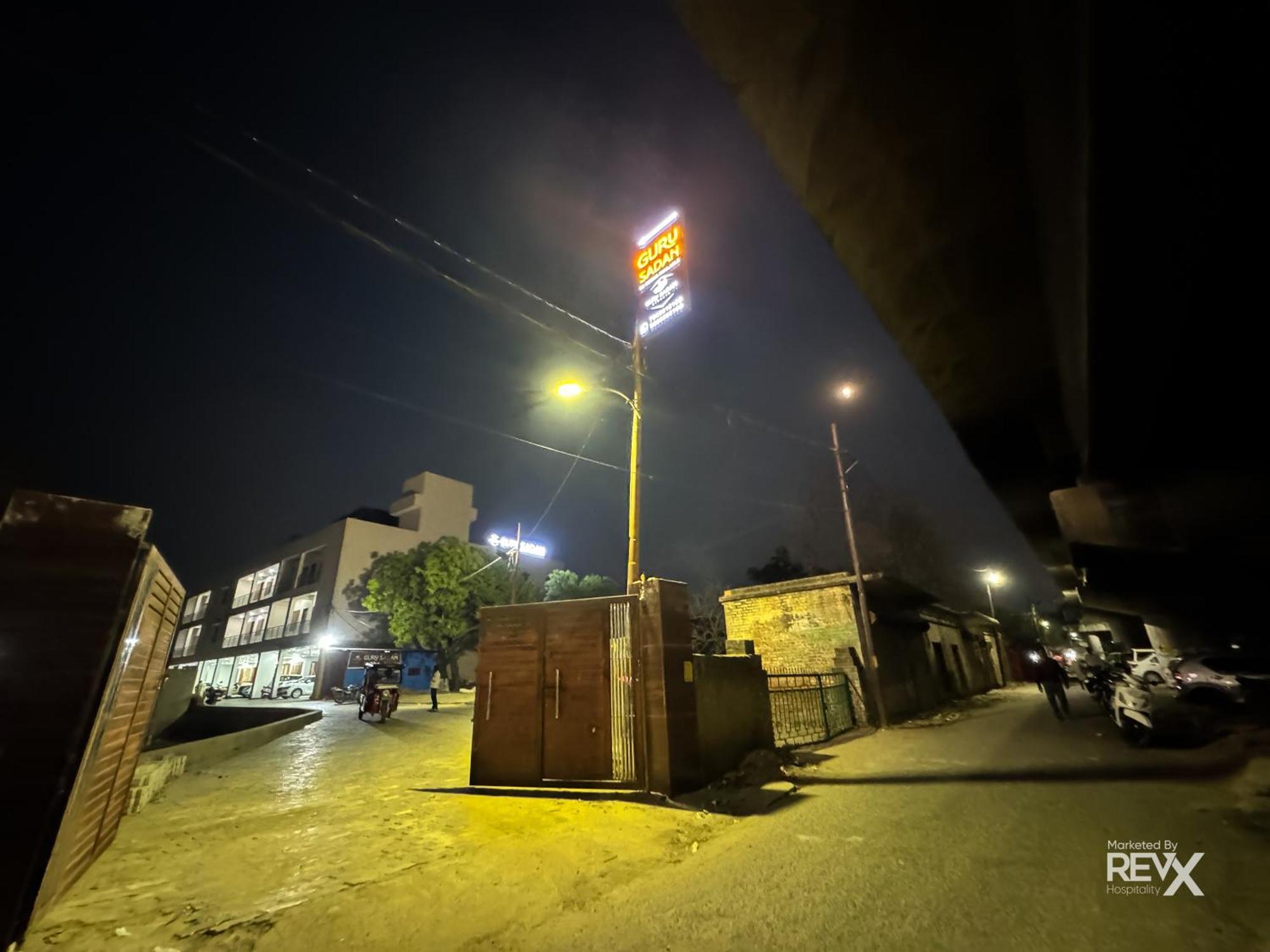 Guru Sadan A Luxe Stay Ayodhya 외부 사진