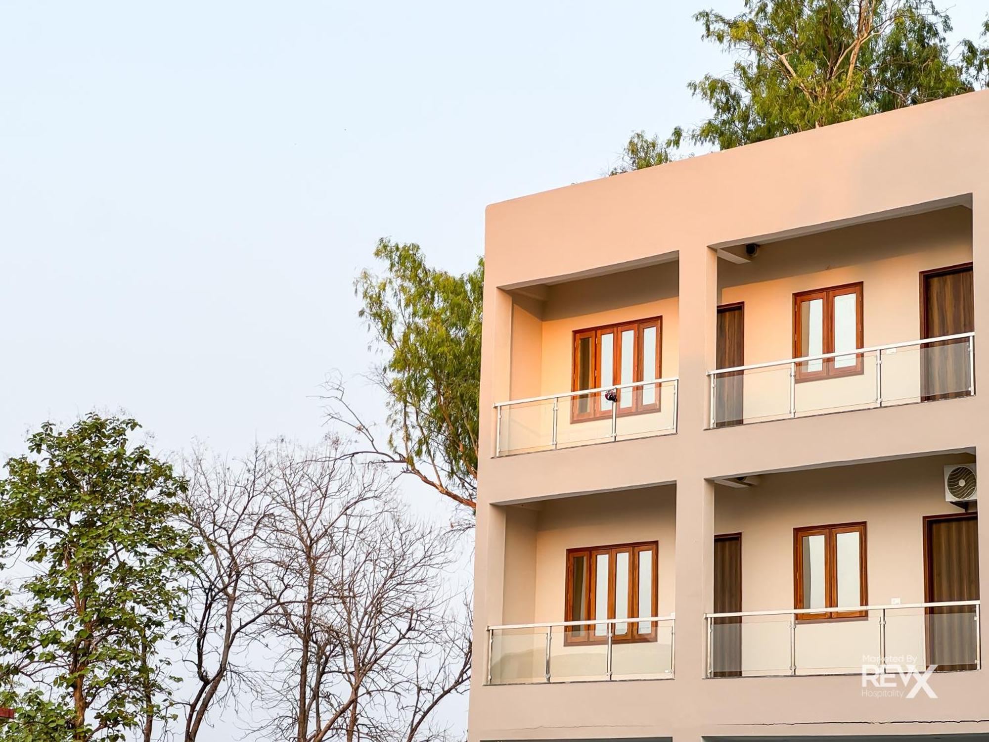 Guru Sadan A Luxe Stay Ayodhya 외부 사진