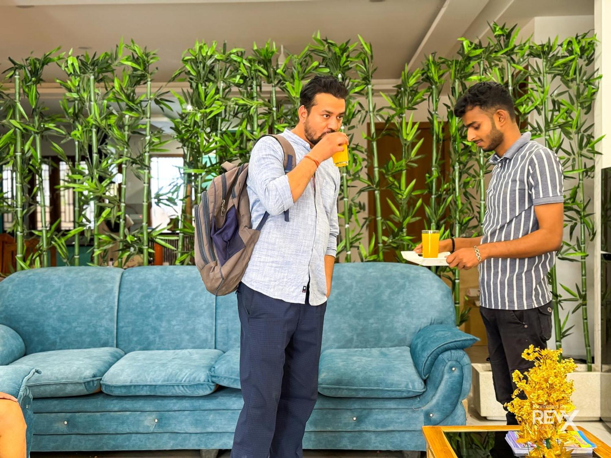 Guru Sadan A Luxe Stay Ayodhya 외부 사진